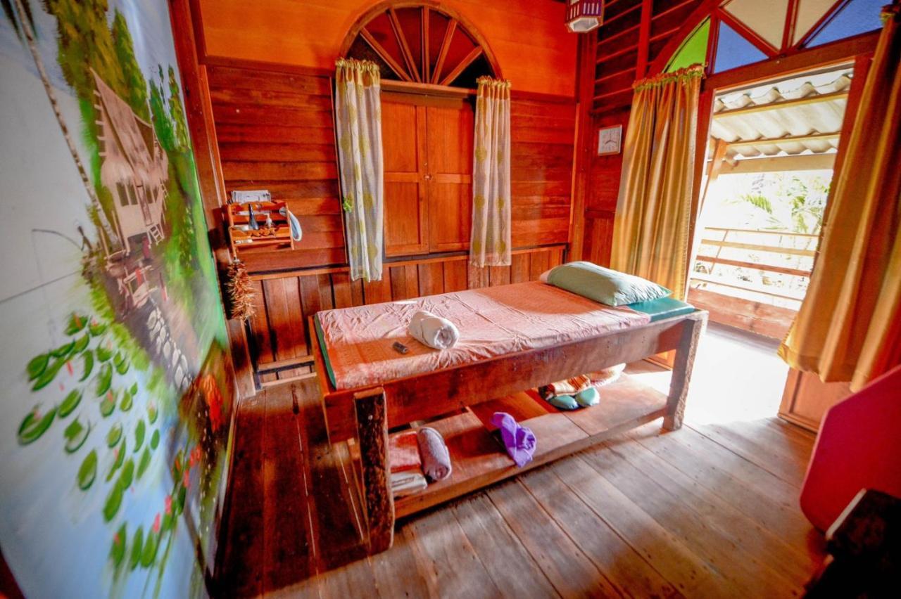 Mrk Resort & Massage Lop Buri 외부 사진