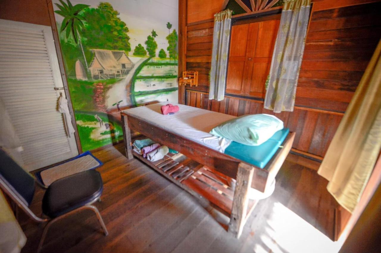 Mrk Resort & Massage Lop Buri 외부 사진