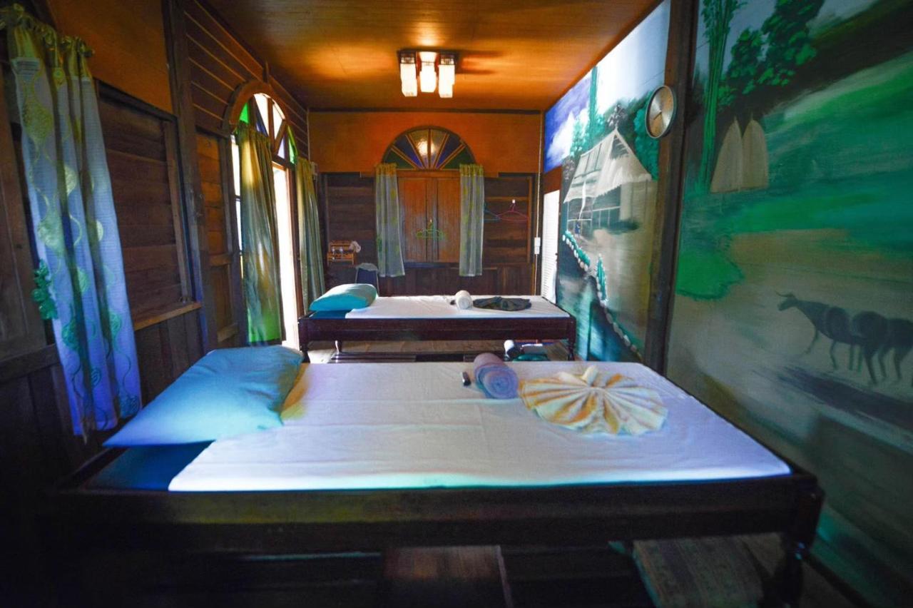Mrk Resort & Massage Lop Buri 외부 사진