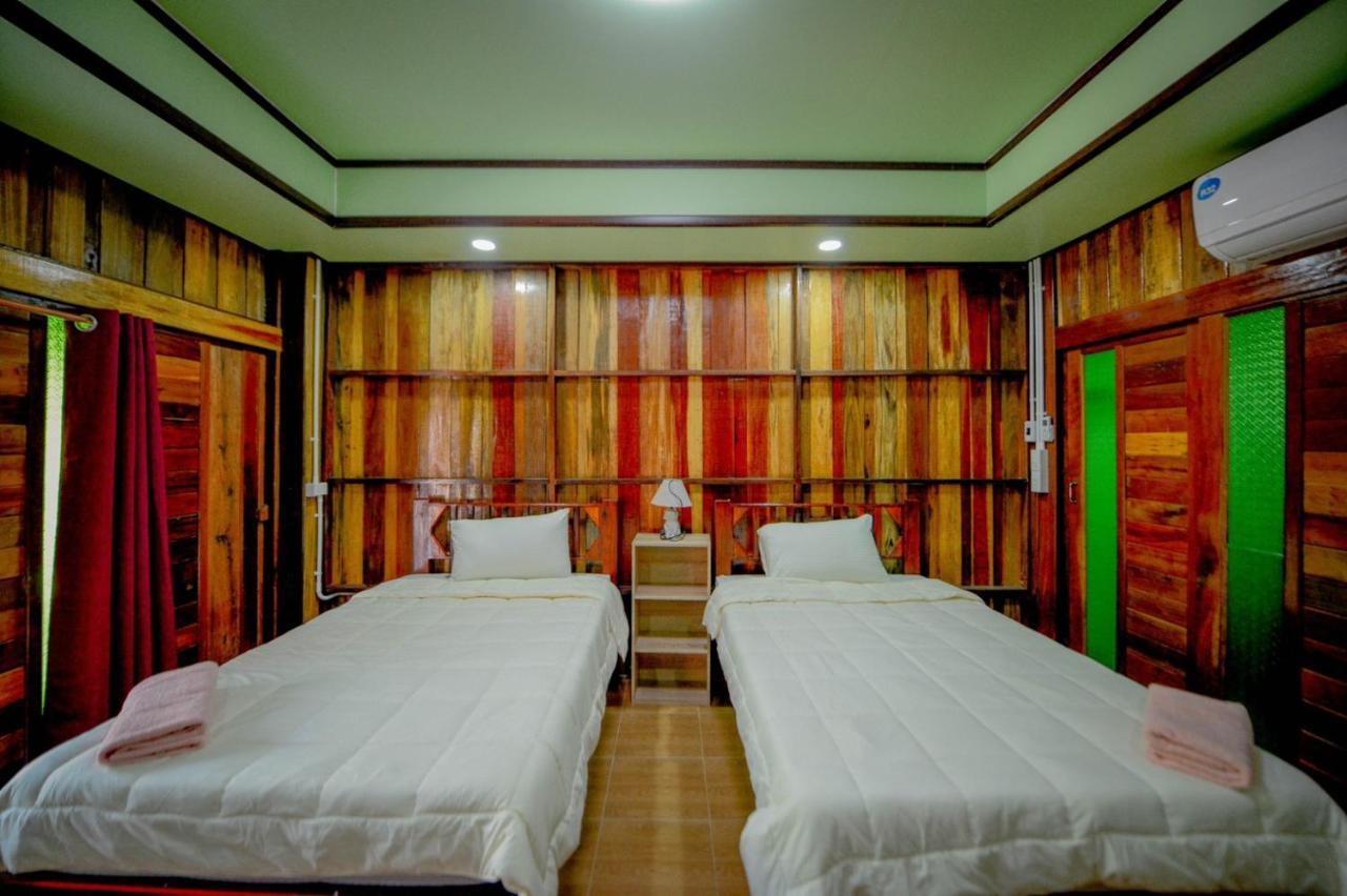 Mrk Resort & Massage Lop Buri 외부 사진
