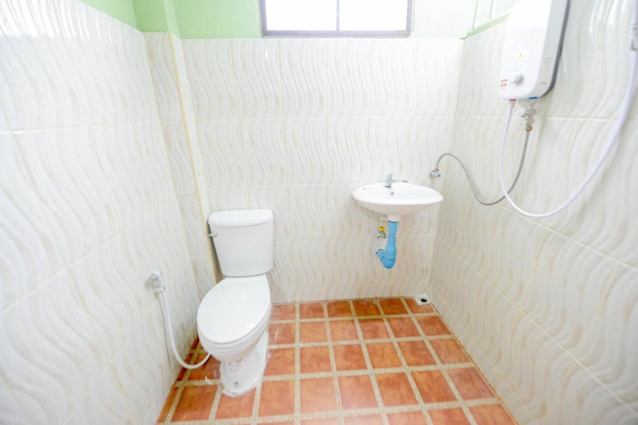 Mrk Resort & Massage Lop Buri 외부 사진