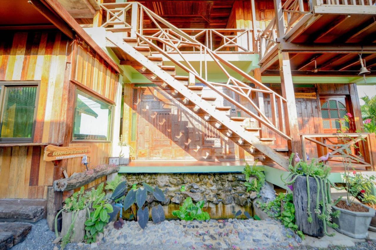 Mrk Resort & Massage Lop Buri 외부 사진
