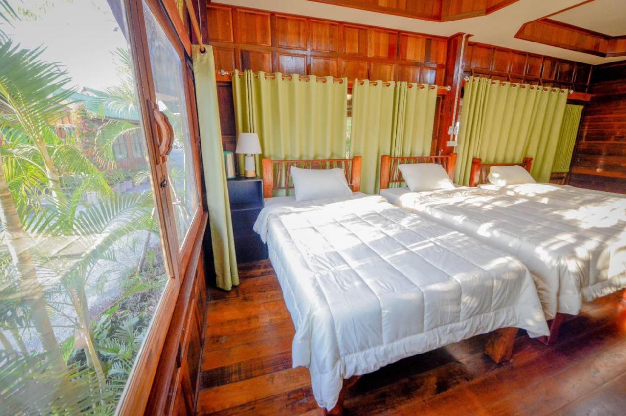 Mrk Resort & Massage Lop Buri 외부 사진